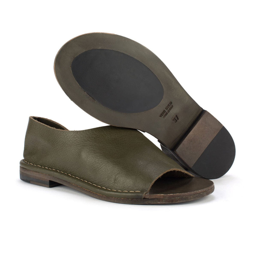 SAN 81 – Leather sandals