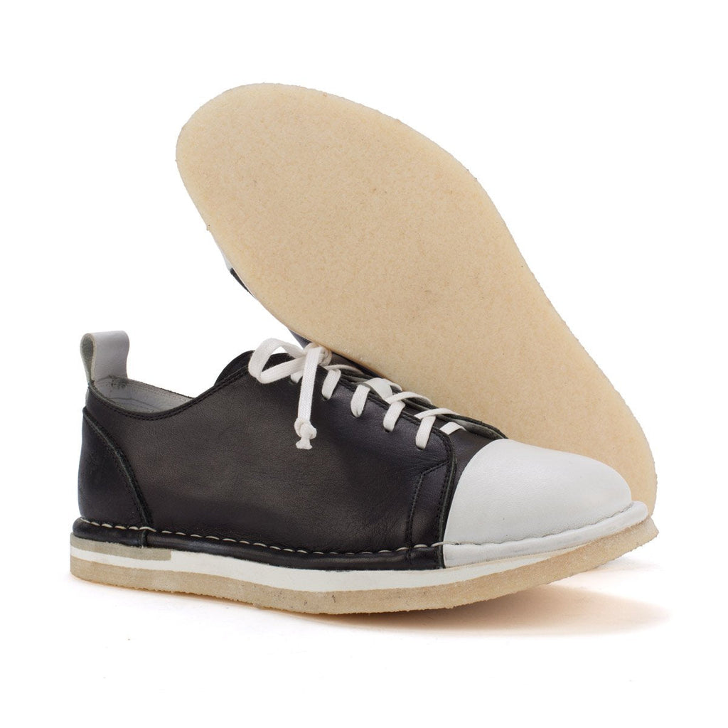 HAND 02 W – Sneakers