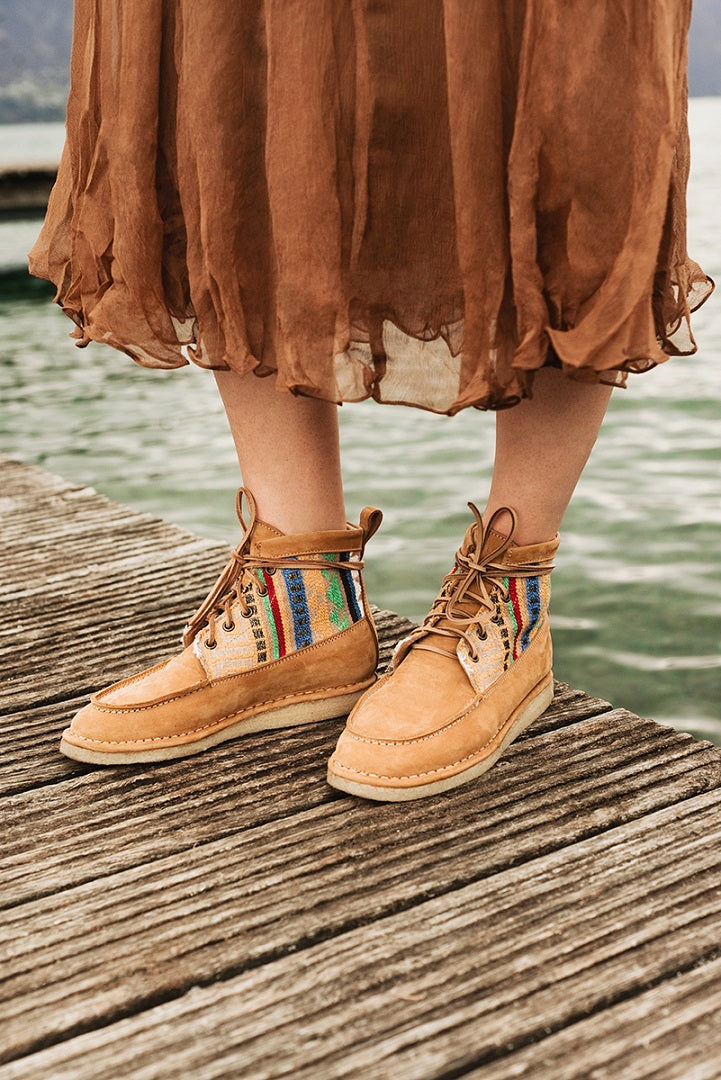 HAND 72 – Ankle Boots