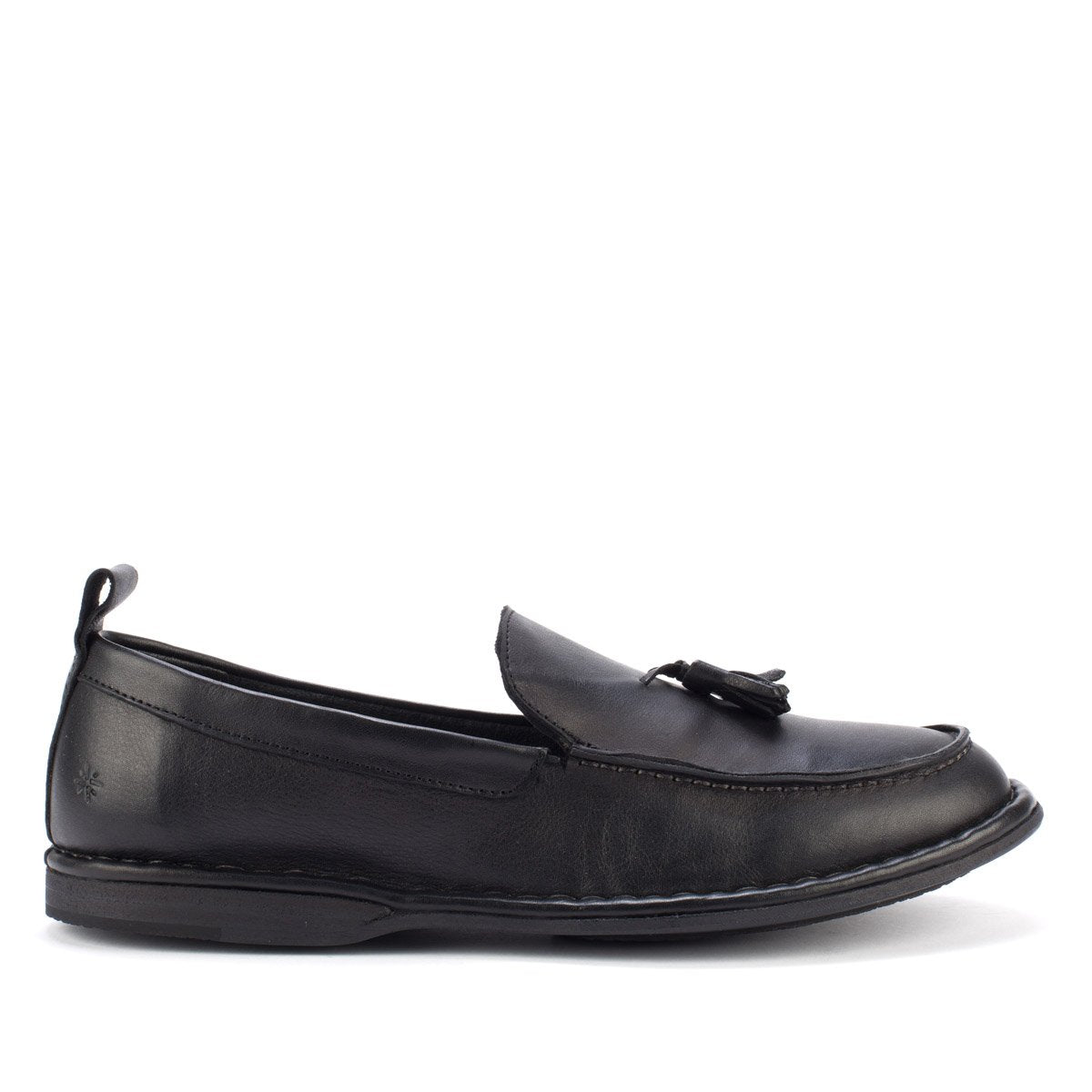 HAND 08 – Loafers