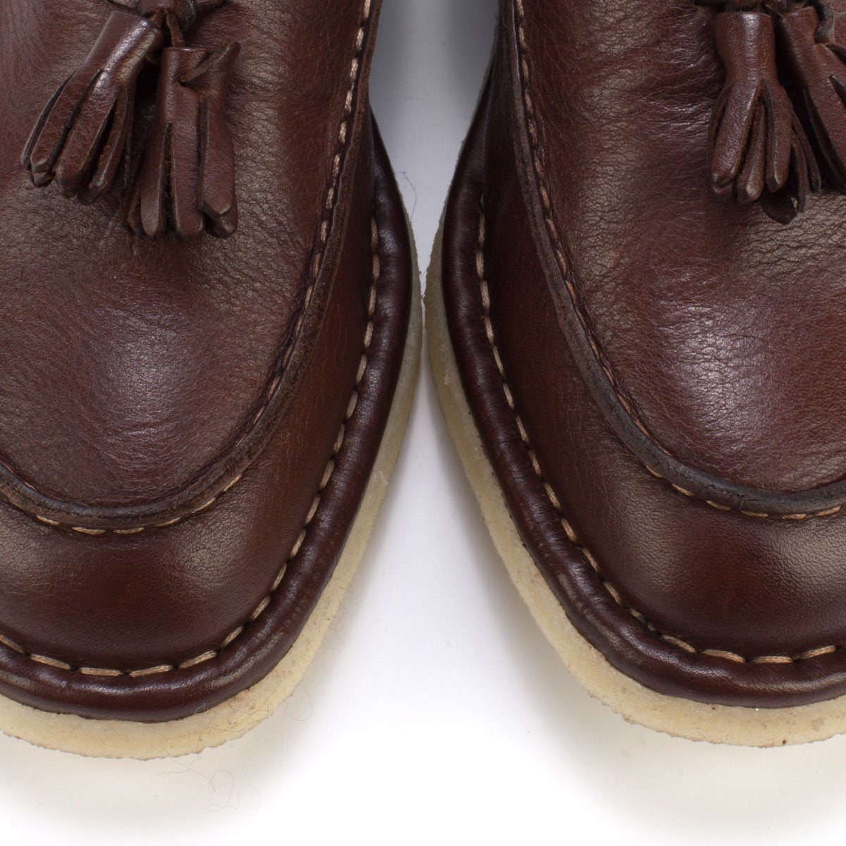 HAND 08 W – Crepe loafers