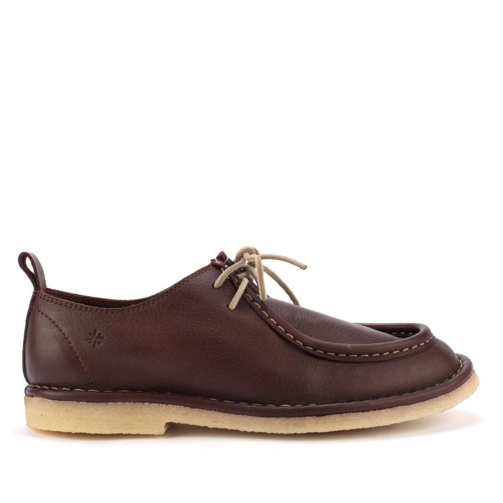 HAND 09 – Crepe shoes