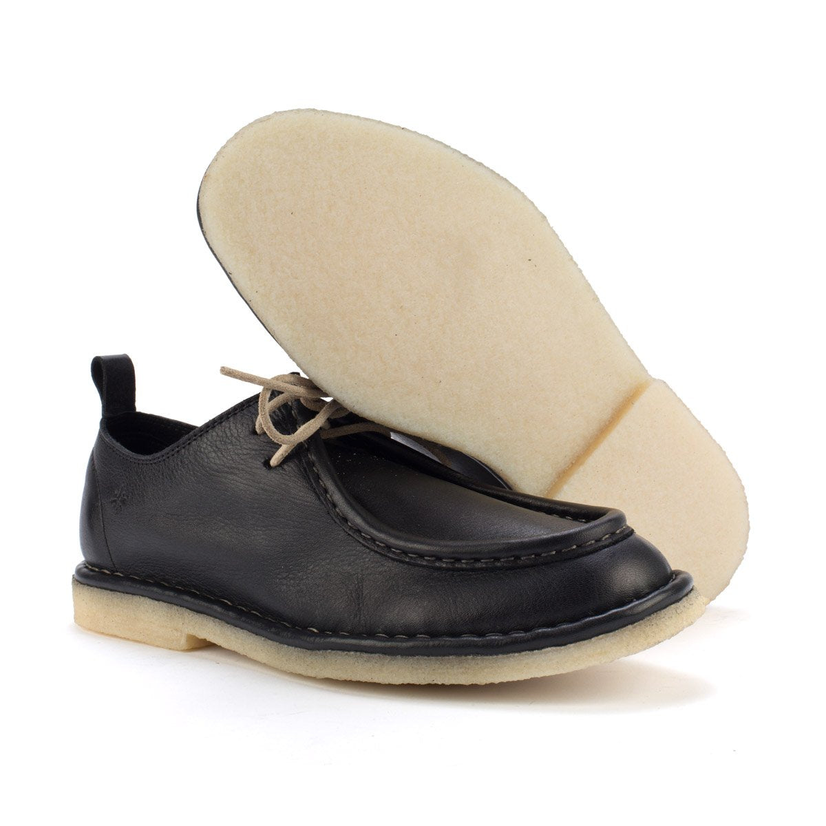 HAND 09 – Crepe shoes