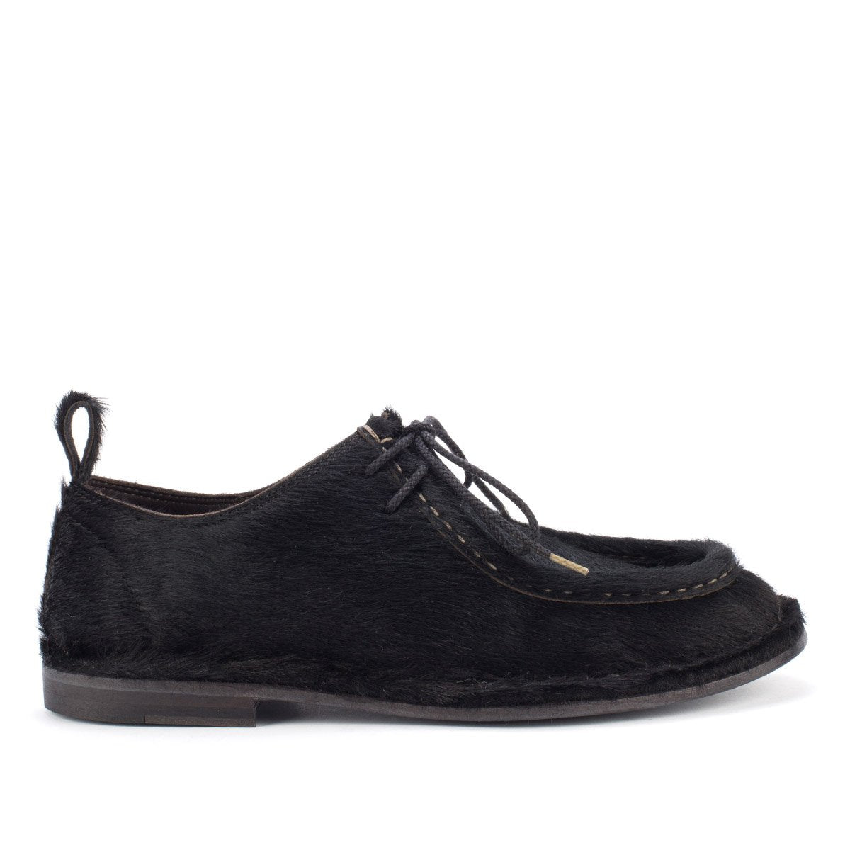 HAND 09 – Black Pony