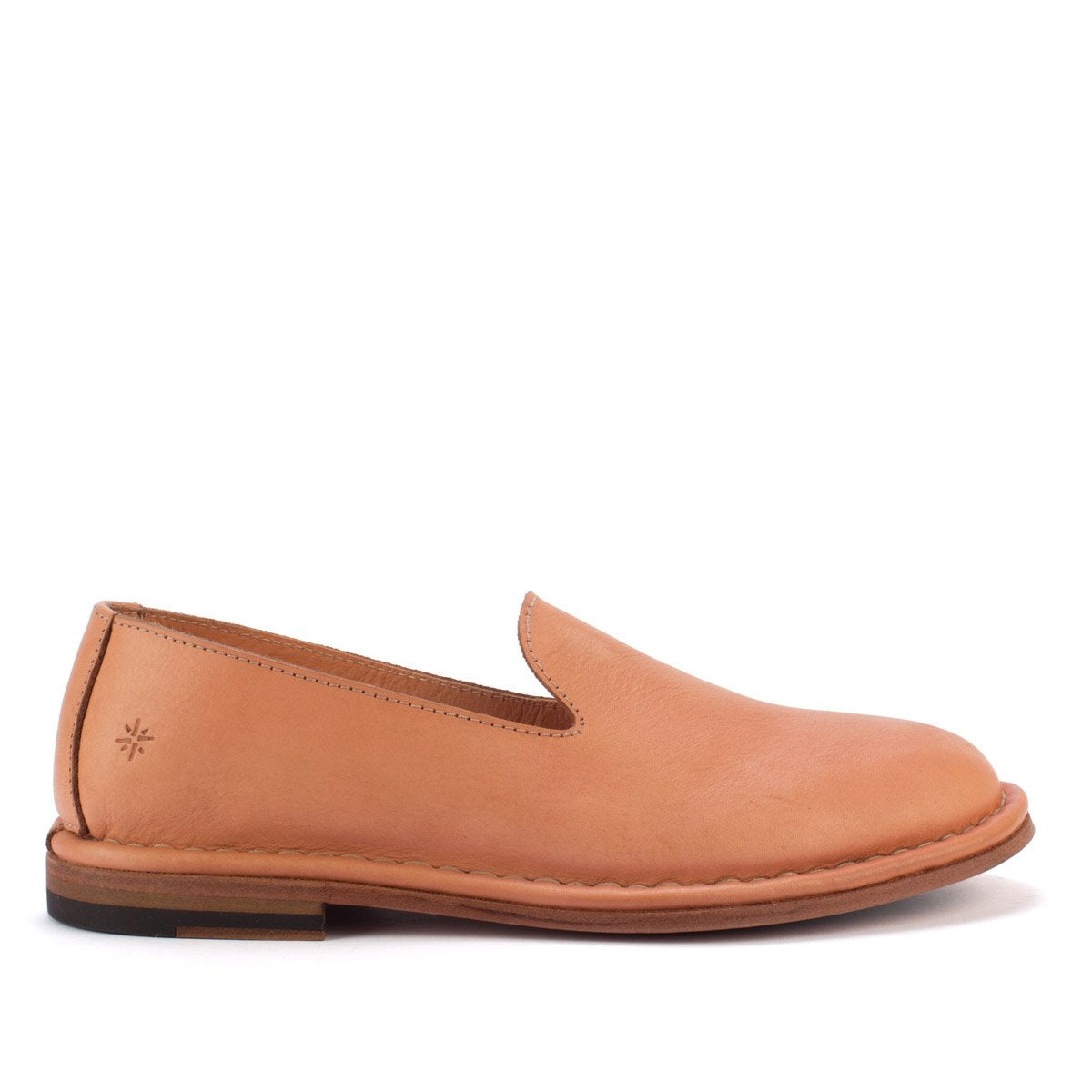 HAND 06 – Leather slippers