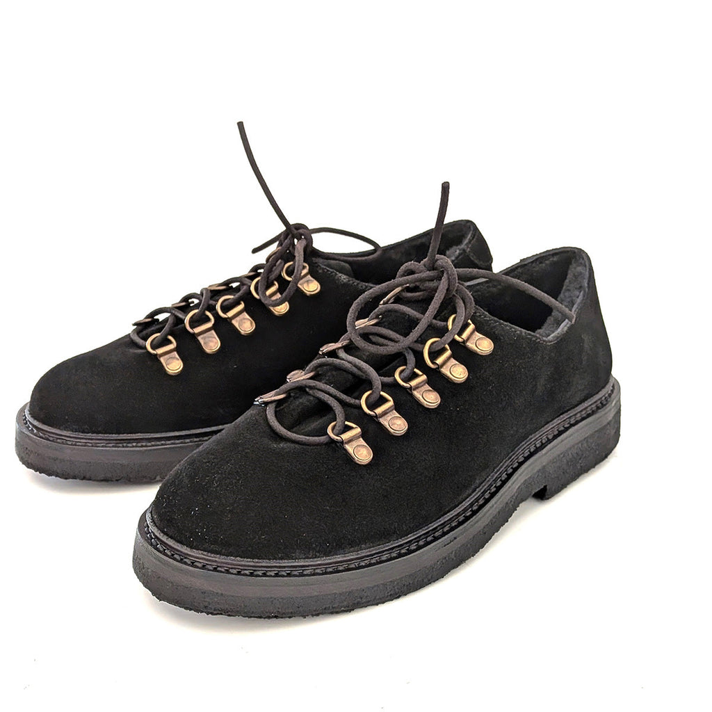 COLLEGE 50 Shearling – Suede Hiking-Inspired Shoe