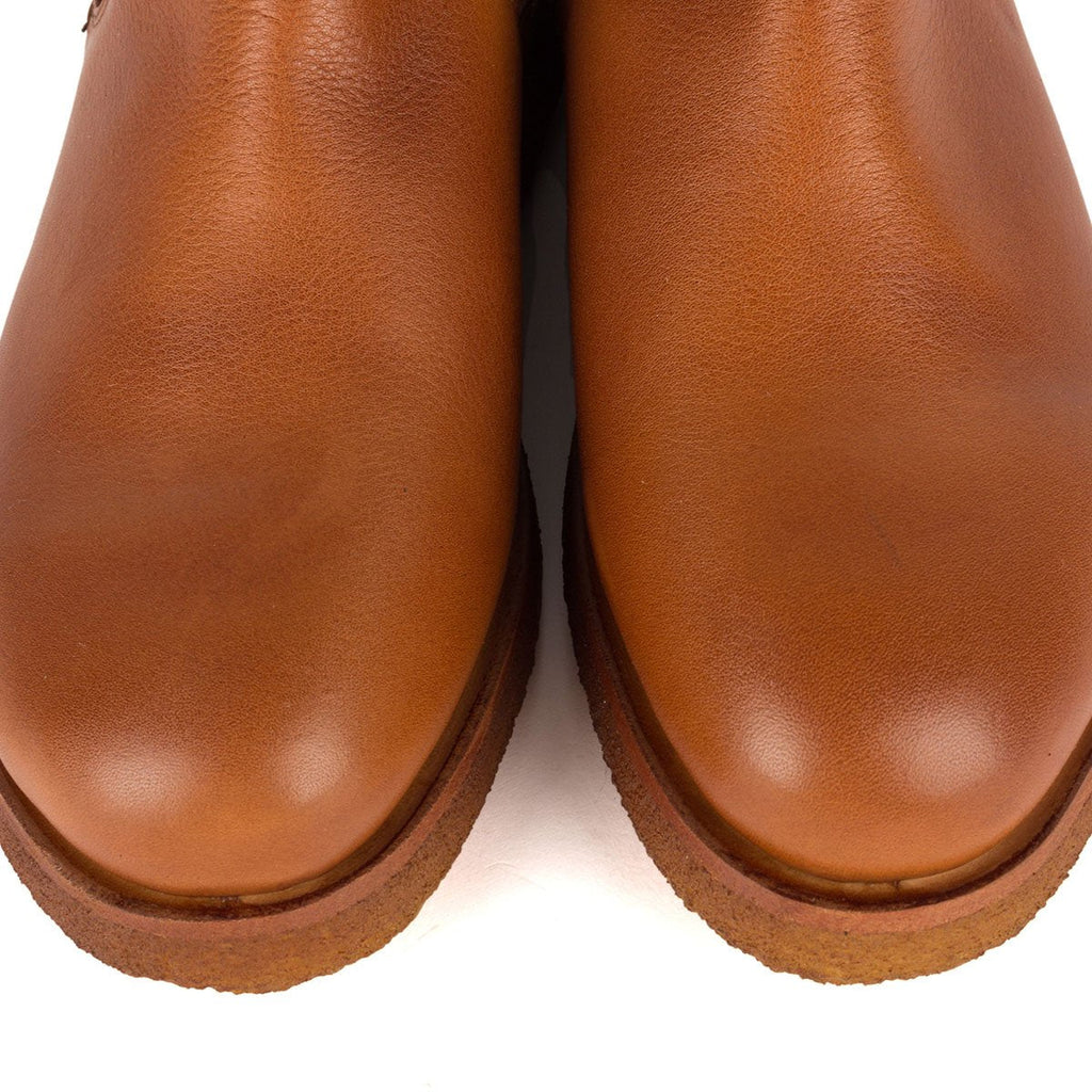 DRESS 04 – Chelsea Boots