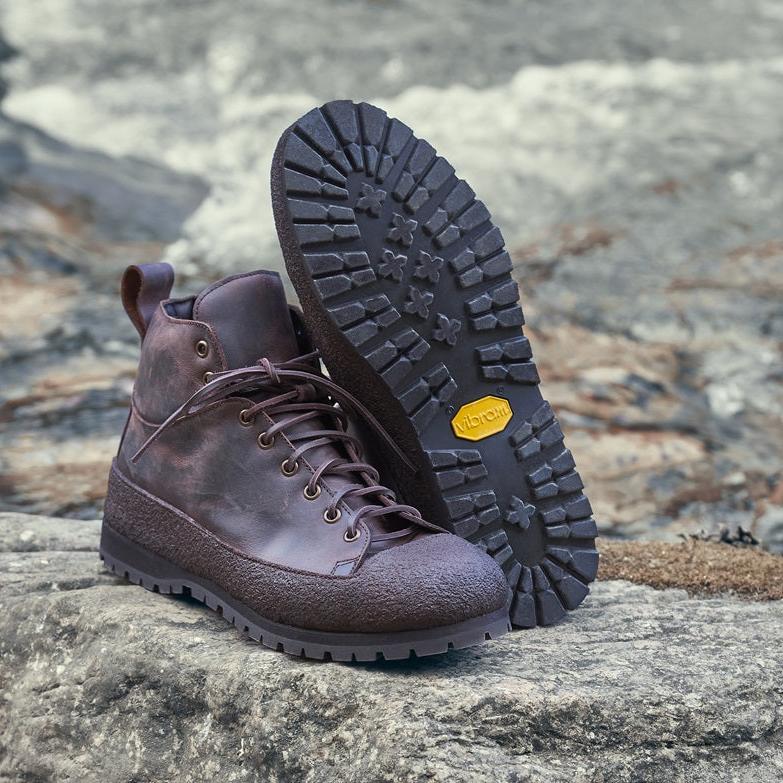 CR24X WATER PROOF BOOTS