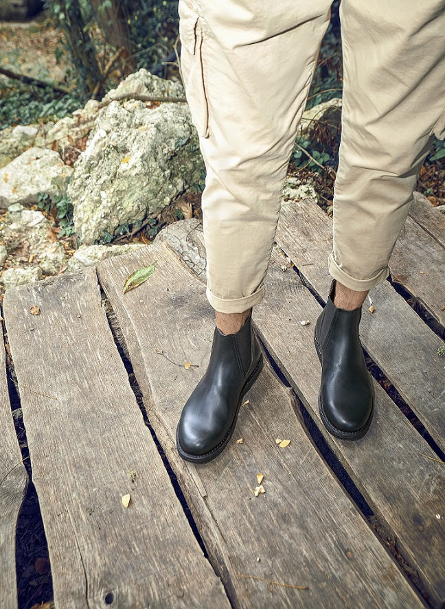 MR PARKER CHELSEA BOOTS – Black