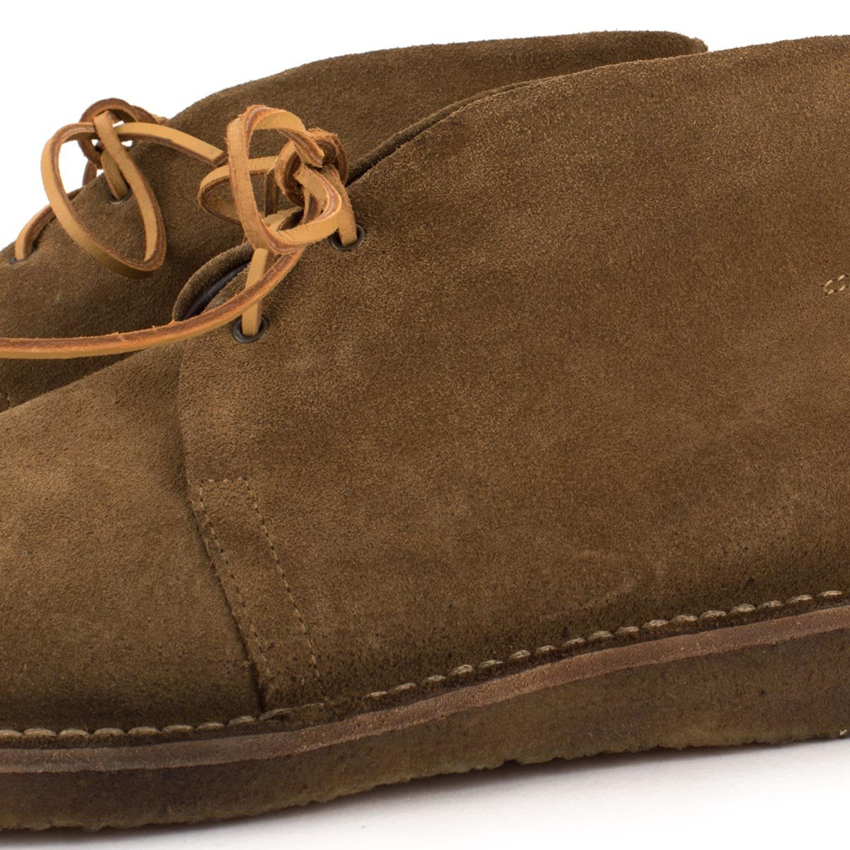 MR JOHN SUEDE DESERT BOOTS – Green