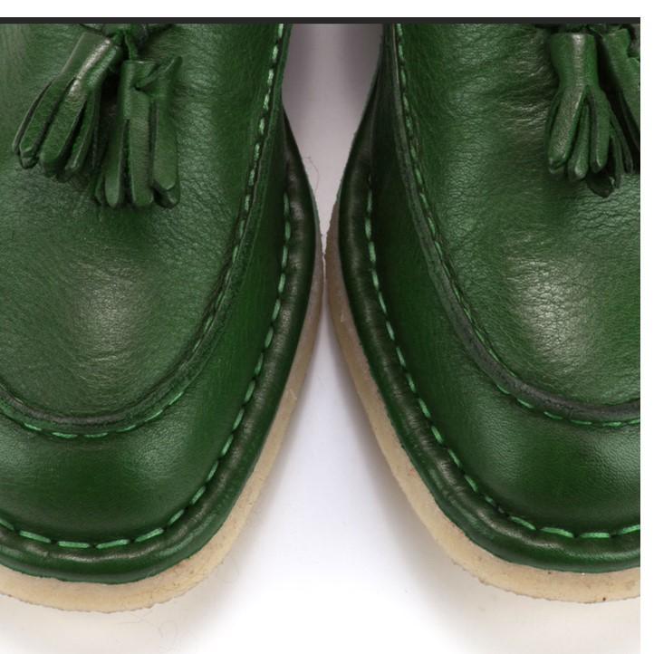 HAND 08 W – Crepe loafers