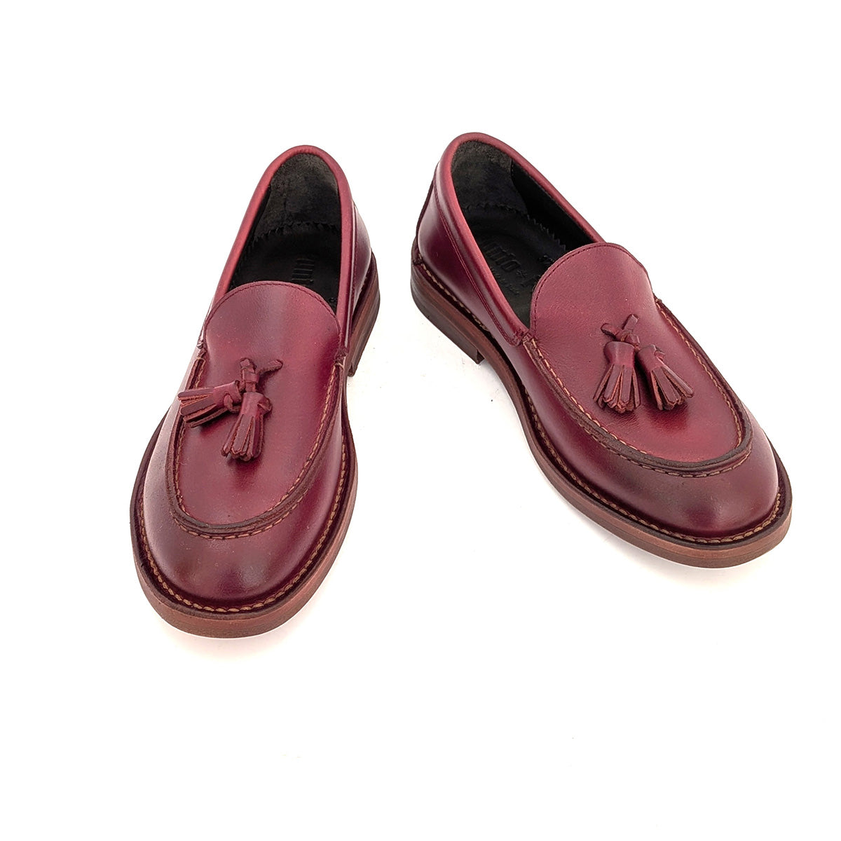 ID HAND 08 - Cherry Loafers
