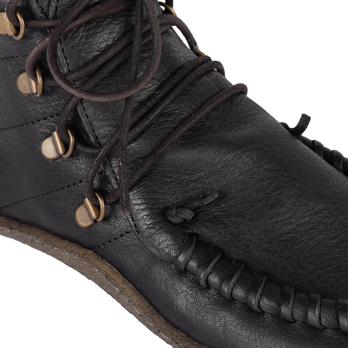 MOUNTAIN BOOTS – Black