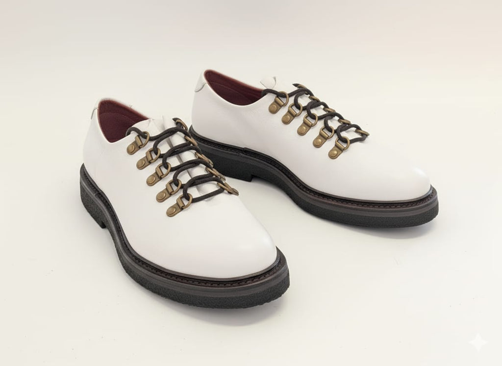 COLLEGE 50 - Low Hiking-Inspired Shoe