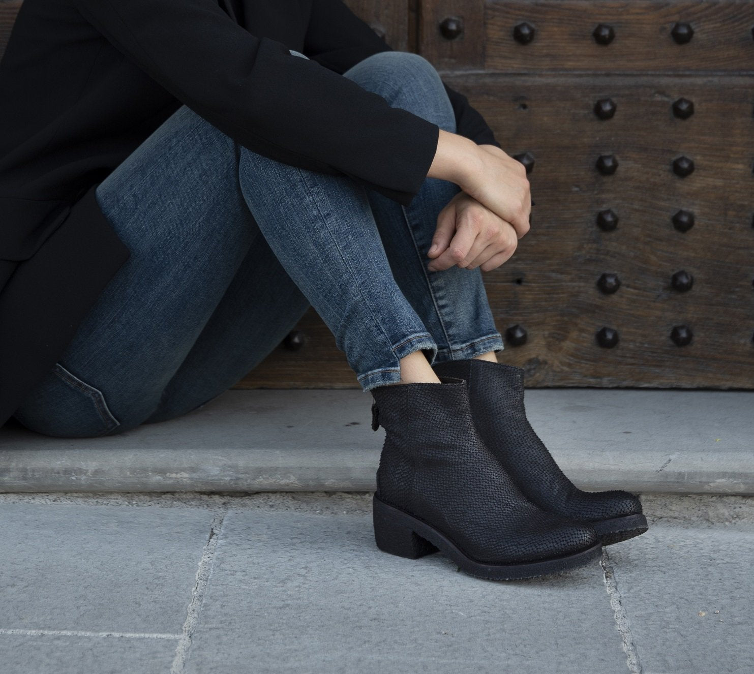 TEXAS 03 CARVED BOOTS – Black