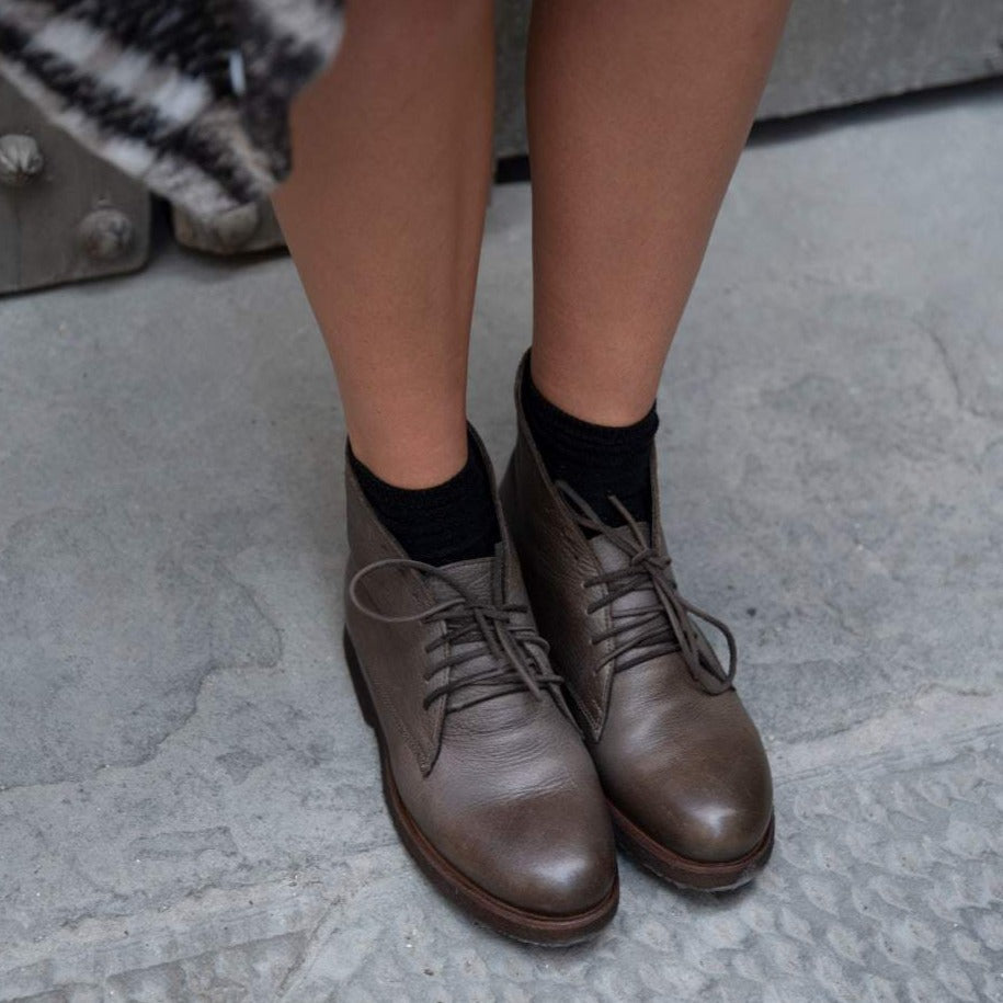 DRESS 30  – Desert boots