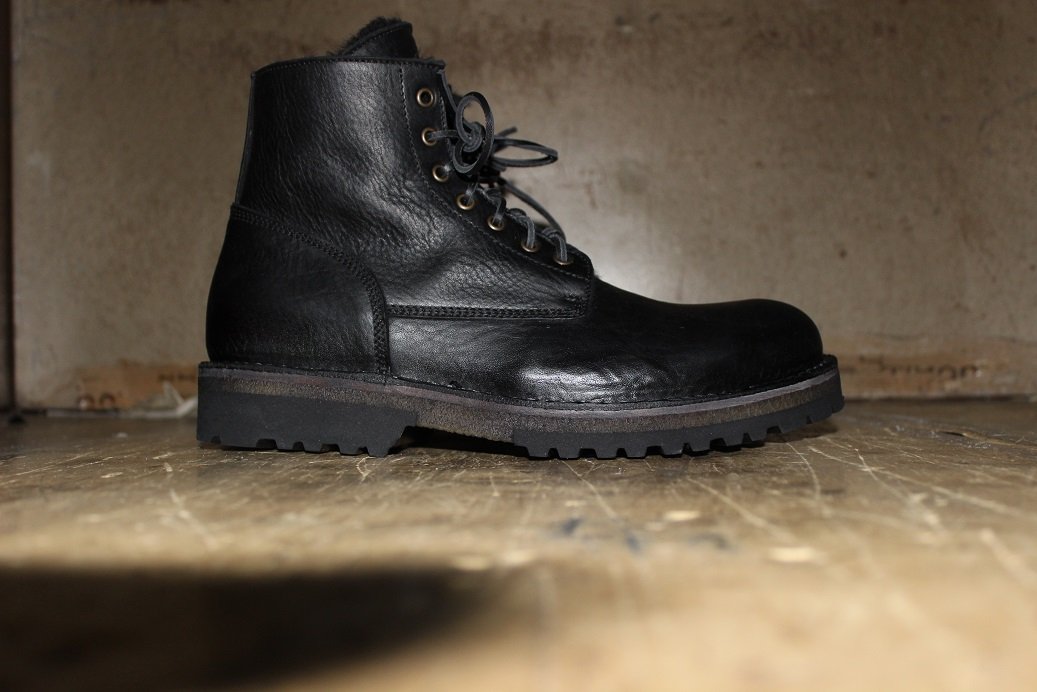 MR THOMPSON TANK – Black